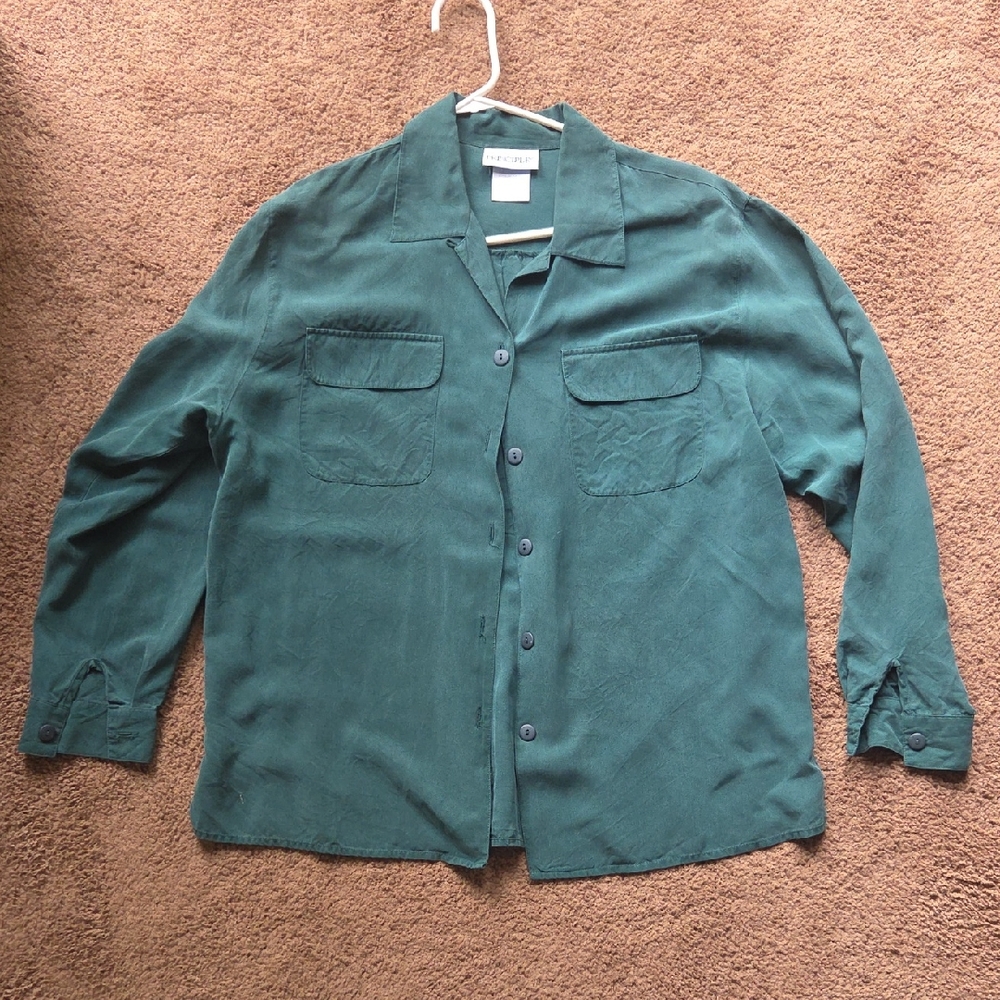 Women's Forest Green Button-Up Blouse Silk